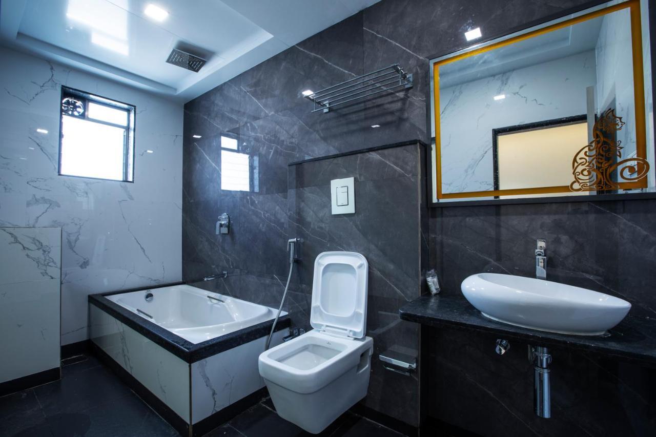 Megh Residency Navi Mumbai Ξενοδοχείο Εξωτερικό φωτογραφία