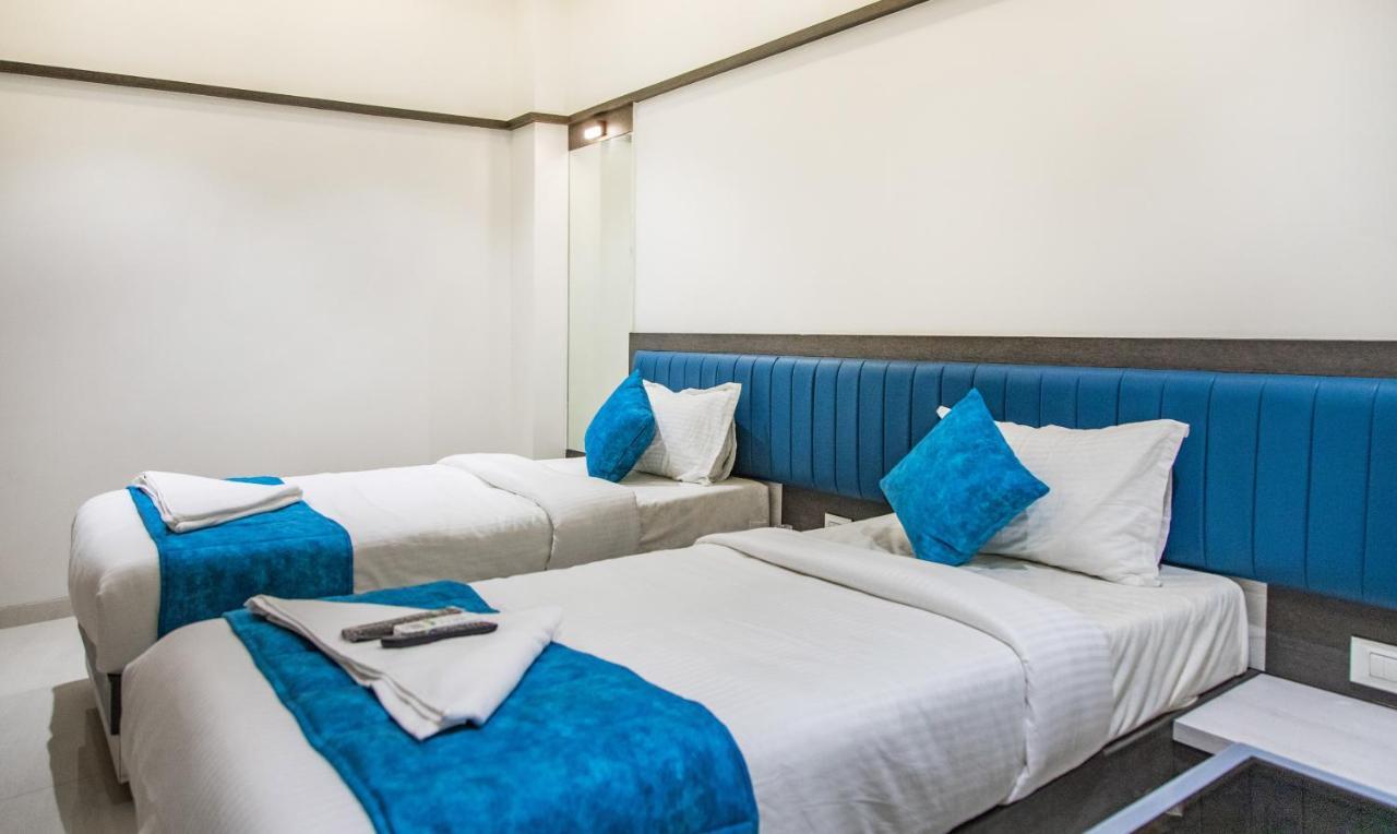 Megh Residency Navi Mumbai Ξενοδοχείο Εξωτερικό φωτογραφία