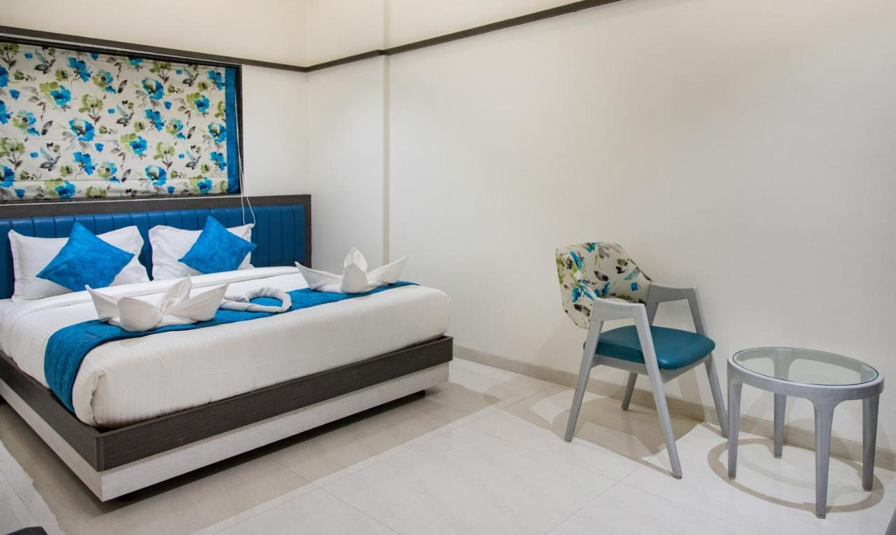 Megh Residency Navi Mumbai Ξενοδοχείο Εξωτερικό φωτογραφία
