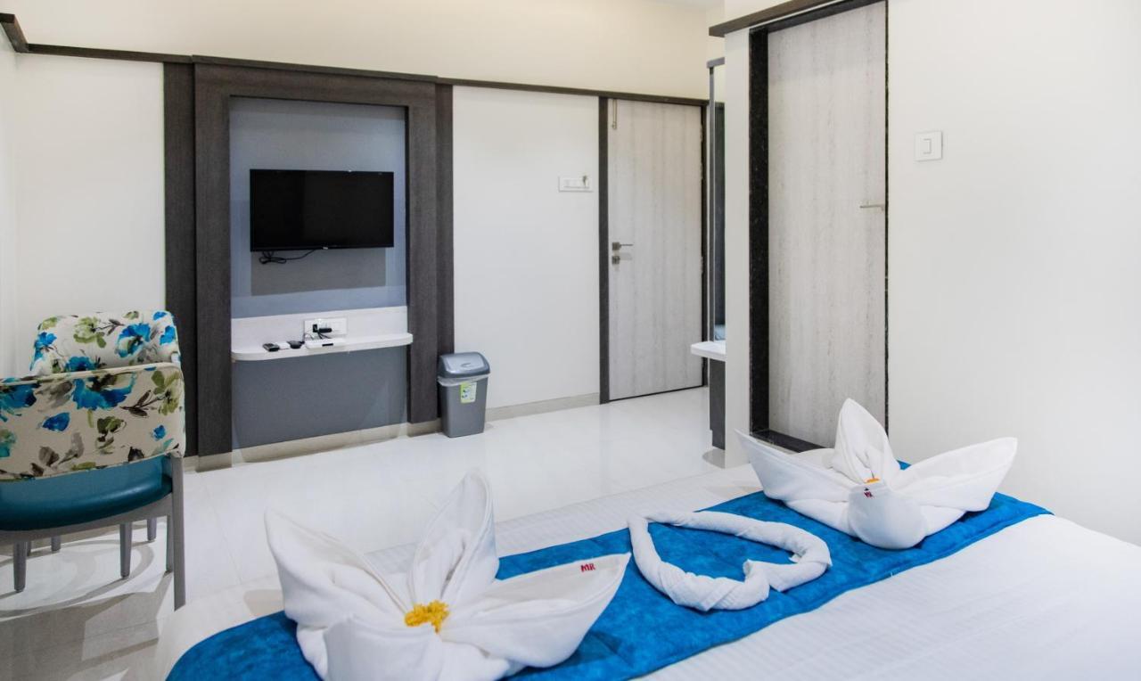 Megh Residency Navi Mumbai Ξενοδοχείο Εξωτερικό φωτογραφία